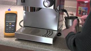 Rancilio Silvia  Steam Timing [upl. by Marybeth741]