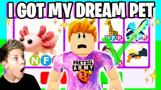 I GOT MY DREAM PET in Roblox Adopt Me Trading Axolotls [upl. by Swartz]