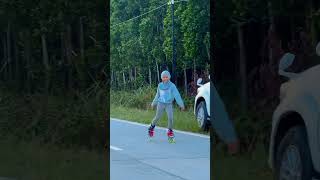 FREYA JALAN MUNDUR😱 inline belajarinlineskate inlineskate rollerskating sepaturoda [upl. by Alemaj936]