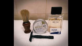 MYDŁO DO GOLENIA  Bydgoska Wytwórnia Mydła Astra Superior Stainless amp Yaqi DLC Black Safety Razor [upl. by Ytinav]