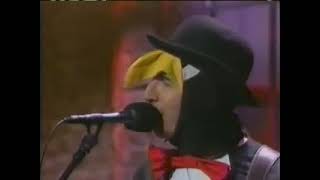 Primus  Wynonas Big Brown Beaver at David Lettermans show 1995 [upl. by Summons]