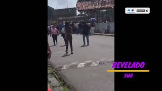 COLECTIVOS CHAVISTAS DISPARARON CONTRA ELECTORES DEL CENTRO DE VOTACIÓN CNF SIMONCITO MOSCÚ [upl. by Eicyak]