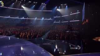 Zac Efron Michael Jordan and Miles Teller presenting at the PCA 2014 HD [upl. by Fondea]