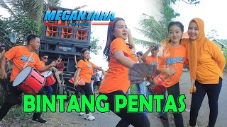 menari dijalanan sudah kayaq bintang pentas  megantara [upl. by Divadnhoj744]