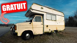 LE FERRAILLEUR RÉCUPÈRE UN CAMPING CAR GRATUITEMENT [upl. by Iana]