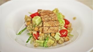 Salata Vegetariana Quinoa [upl. by Judus70]