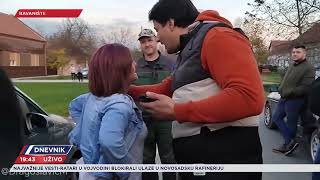 Bavanište Lokalni članovi SNS okužili kuću organizatora protesta poljoprivrednika [upl. by Nanaek584]