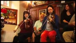 Ceili Bandits in Brogans Bar Ennis [upl. by Anaderol469]