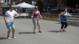 Marilou Faucher a la vente trottoir a Rouyn 2019 [upl. by Areval987]