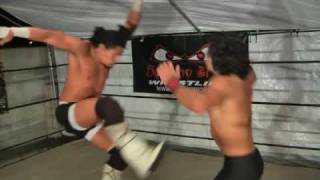 Pro Wrestling Move Double clothesline [upl. by Helgeson]