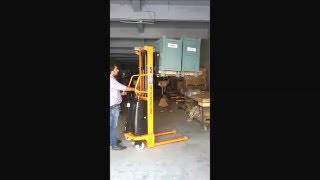 Nido Semi Electric Stacker NDSES Series [upl. by Ynnattirb624]