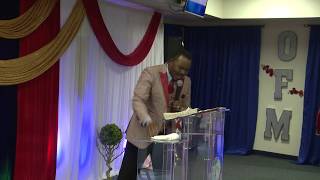 Pastor Gideon Take a decision in TOO BLESSED TO FAIL  YOUTH CONVENTION  07162017 [upl. by Aneret]