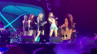 Dont know what to do Blackpink Coachella weekend 2 [upl. by Acissj]