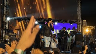 Ye Jo Halka Halka Suroor hai  Farhan Saeed Live Performance [upl. by Lavinie182]