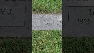 Dr Henry Heimlich  The Heimlich maneuver shorts history famousgraveswithdiamonddave gravesite [upl. by Wake]