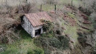 Hombre restaura Cabaña de Piedra Abandonada DIY ➡️ TIMELAPSE RENOVATION De Principio a Fin [upl. by Lotta]