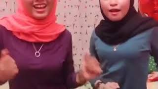 Tik Tok goyang awek baju ketat [upl. by Sweeney]