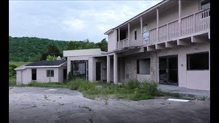 105 Abandoned Motel off i40 in TN For sale See us explore it [upl. by Mallina]