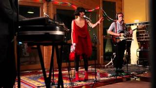 Kimbra  quotGood Intentquot Live at Sing Sing Studios [upl. by Peednus673]