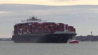 Seaspan Hudson  Container Ship arrival into Southampton Docks from Antwerp 130119 [upl. by Leicester]