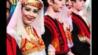 Turkish Folk Song quotElmaların Yongasıquot [upl. by Rains]