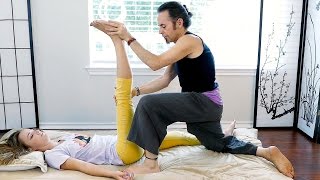 How to Do Thai Massage for Lower Back Pain amp Hip Pain Relief Part 1 [upl. by Lecirg33]