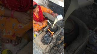 देसी कड़ी 😍 villageshivani kadi food culture desikhana youtubeshorts short ganganagar india [upl. by Wolbrom]