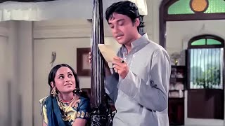 Jaya Bhaduris Fun Romantic Scene  Swarup Dutta  Kamini Kaushal  Uphaar Movie 1971 [upl. by Nnovahs50]