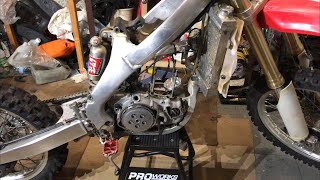 Restauration de la CRF 250 R partie 4 [upl. by Laine589]