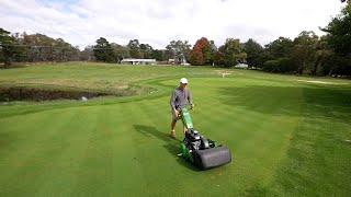 Mowing with the JD 220SL and topdressing with the Eco 250 [upl. by Idnaj]