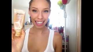 Review Jergens Natural Glow Face Moisturizer [upl. by Ignazio]