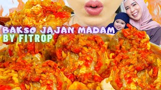 PEDESNYA LUCU😂🌶🍜 ASMR BAKSO JAJAN MADAM MANDI SAMBEL BY FITROP  ASMR INDONESIA [upl. by Nolram]