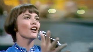 Mireille Mathieu  Vivre Pour Toi Podium 70 27061970 [upl. by Llahsram]