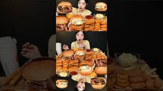 eating dinner 😋 asmreating mukbang asmrfood mukbangasmr asmrsounds asmrcommunity asmrvideo [upl. by Akcimahs]