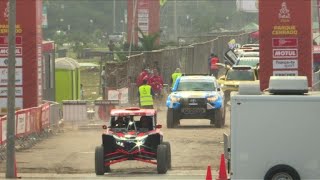 Dakar 2019 les participants du Rallye sélancent de Lima [upl. by Alecia509]