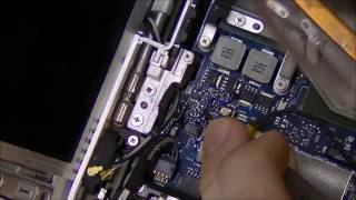 quotA1181 White Macbook no backlight logic board repairquot date72913 [upl. by Clippard796]