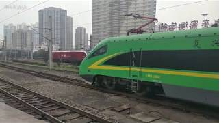 【铁路随拍China Railway】动集CR200J5001 北京局配属由FXD3J001011担当动力车的0D706驶出上海站 [upl. by Lorenzo634]