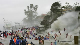 920000 people are evacuated Winds 220 kmh cyclone Belal hit Reunion and Mauritius [upl. by Philbrook503]