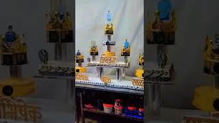 25 kilo cake golden stand per standcakedecoration indiancake [upl. by Oniram921]