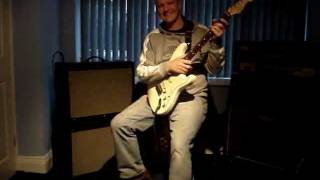 Fender Hot Rod 112 extension cab short demo  with Fender Stratocaster [upl. by Lory]