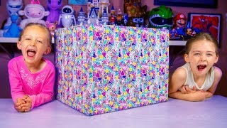 HUGE Mattel Toys Surprise Easter Present for Girls Polly Pocket  Kinder Playtime Its a Toy Party [upl. by Nazarius]