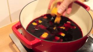 Recette rapide et facile de vin chaud [upl. by Eimarrej]