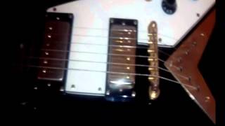 Epiphone Flying V changing pickups and coil split  by ® Buca Gitarista [upl. by Kroy]