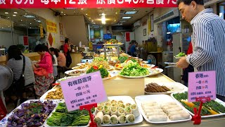 Amazing vegetarian food in Taipei  Taiwan [upl. by Maison]