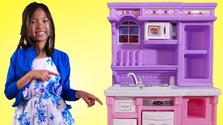 Wendy Pretend Play with Purple Kitchen Toy [upl. by Emylee5]