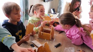 Making gingerbread houses with the kids 😊  The Radford Family [upl. by Lajet]