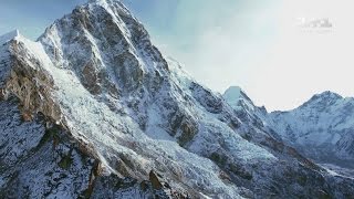 Crossing Everest’s deadly slopes  Earths Natural Wonders Living on the Edge  BBC [upl. by Velick]