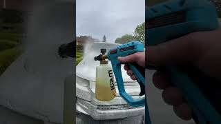 Super Thick and Super Creamy Snowfoam detailing carcare [upl. by Auehsoj794]