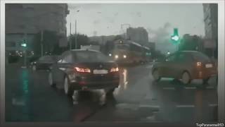 5 Teletransportaciones de Autos Captado en Video [upl. by Atiuqahs]