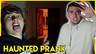 HAUNTED HOUSE PRANK ON ROOMATE pt 2 Jumpscare  Colby Brock [upl. by Hsivat]